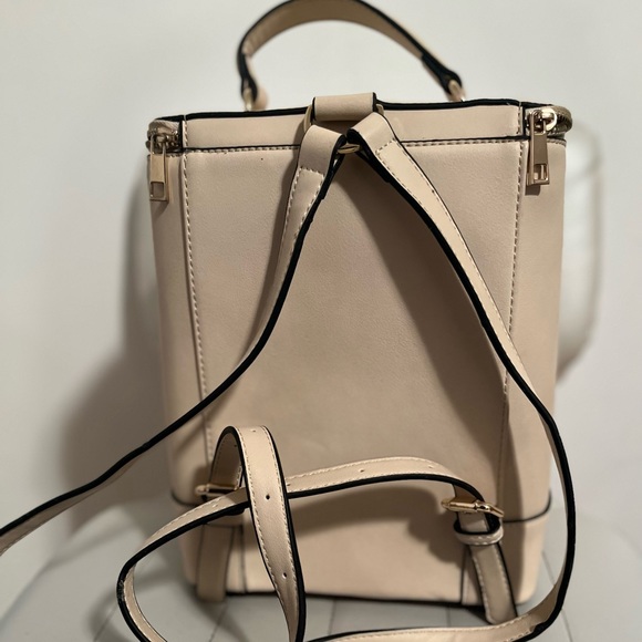 Cream Backpack - Picture 2 of 3